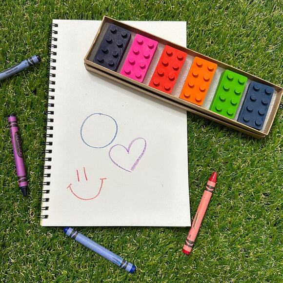 2/$30 Building Bricks Blocks Crayons (6), Kids Girls Boys Gender Neutral Gift - Picture 1 of 9